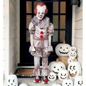 It Chapter Two Pennywise Costume + Mask Adult XS Worn Once